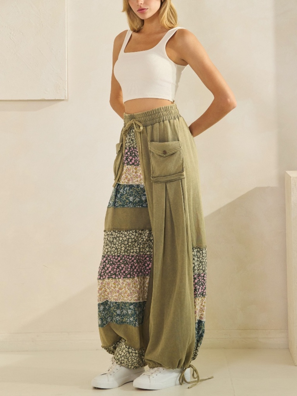 Sage + Fig Floral Print Patchwork Stretchy Waist Jogger Pants